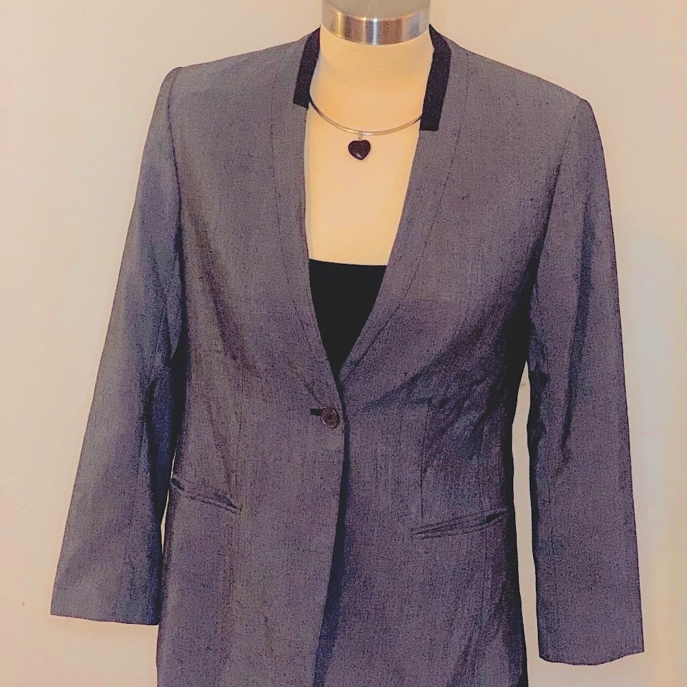 Gray Tahari suit coat blazer